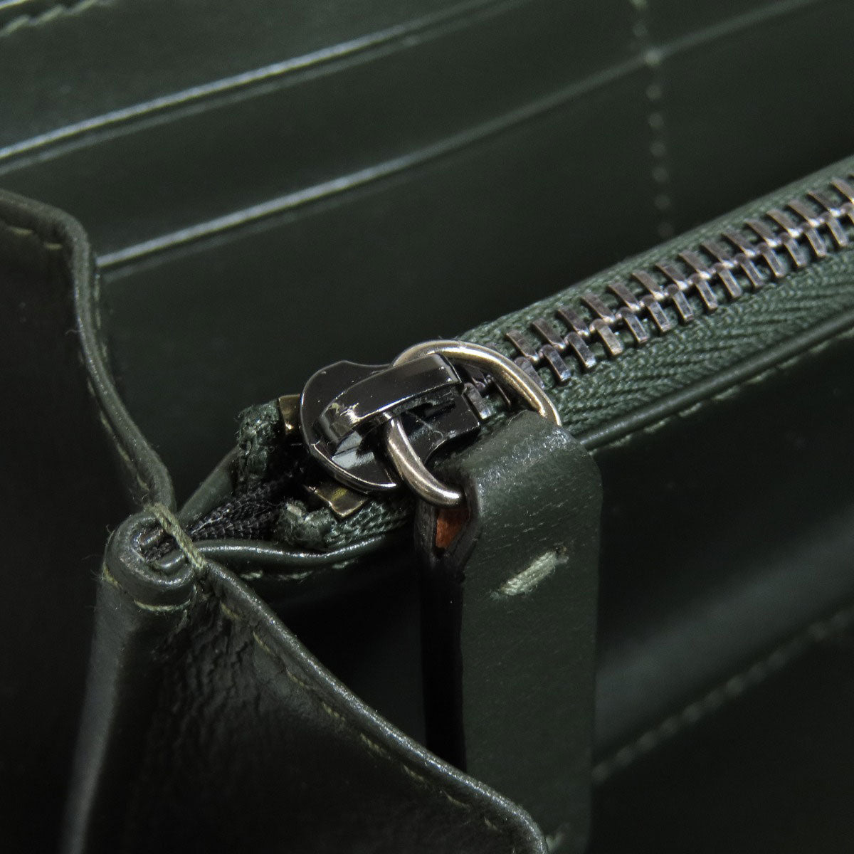 Jimmy Choo logo Long wallet (with coin pocket) Leather Ladies [Used]