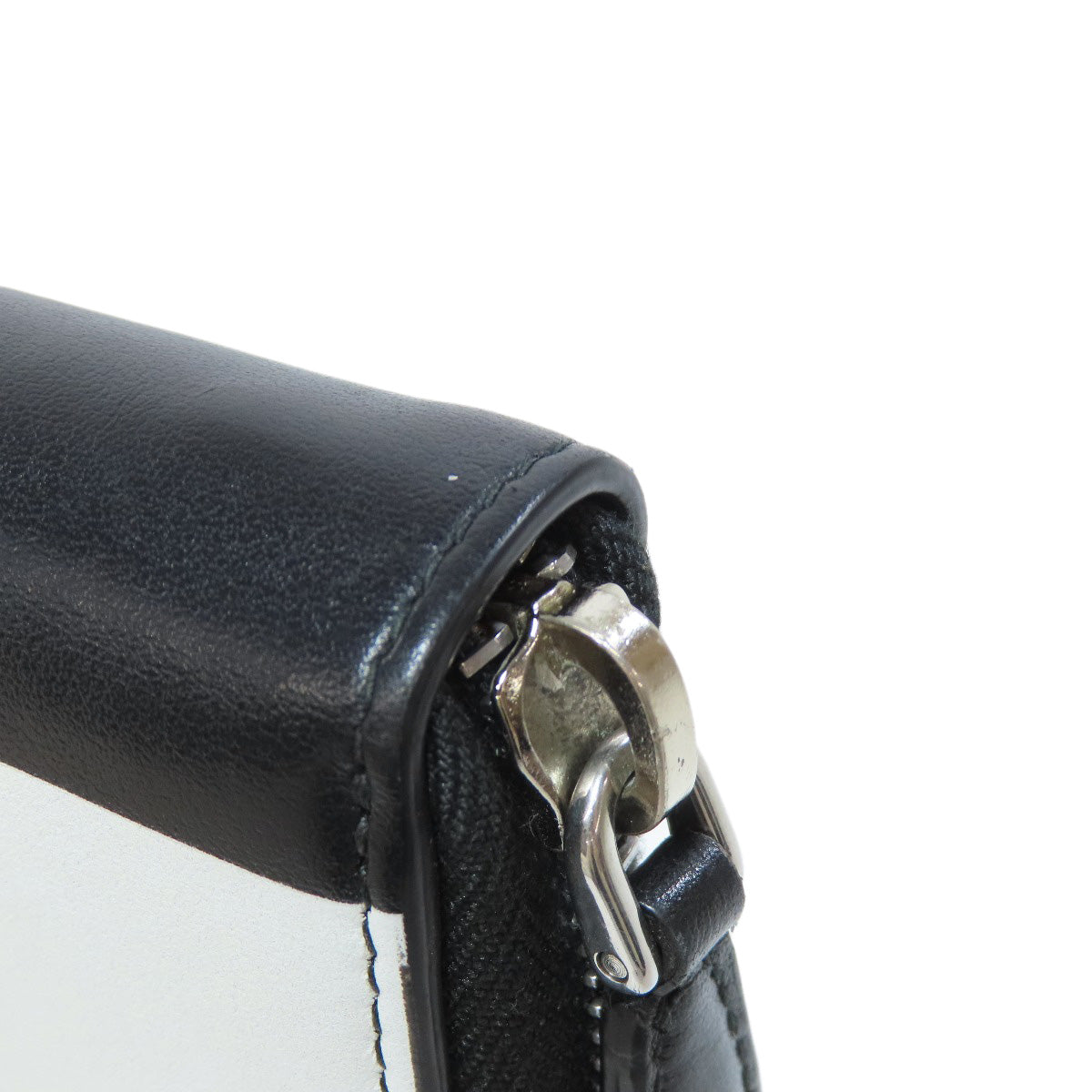 PRADA Zip Around Long wallet (with coin pocket) Leather Ladies [Used]