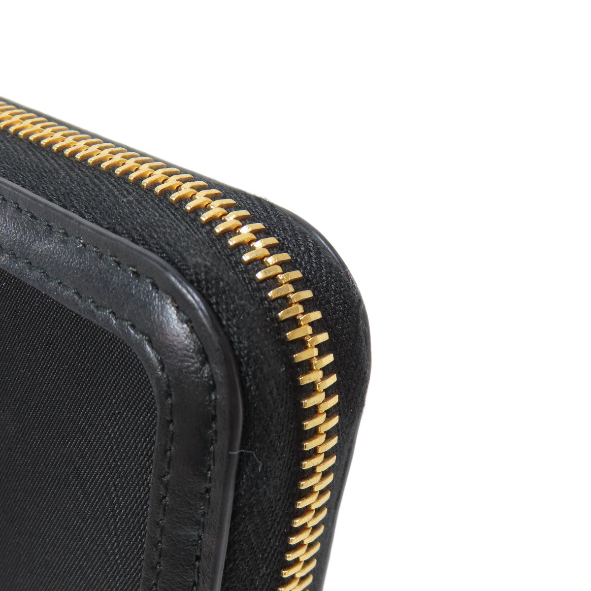 PRADA Logo Hardware Long wallet (with coin pocket) Nylon Ladies [Used]