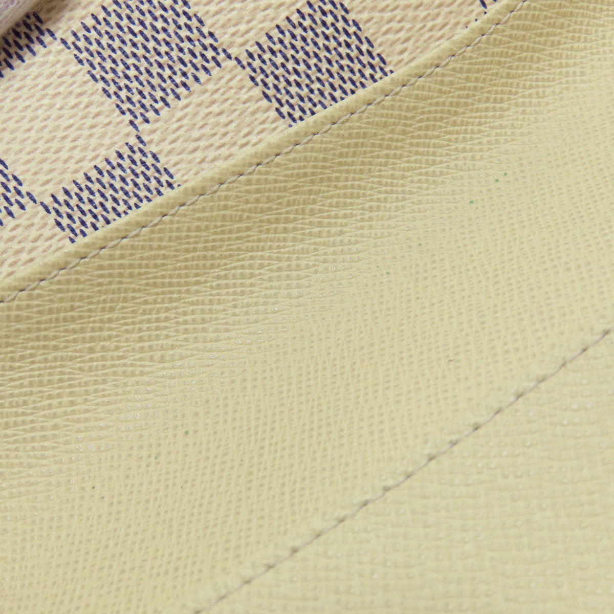 LOUIS VUITTON M63020 Portefeiulle Josephine Bifold Wallet with Coin Pocket Damier canvas Ladies [Used]