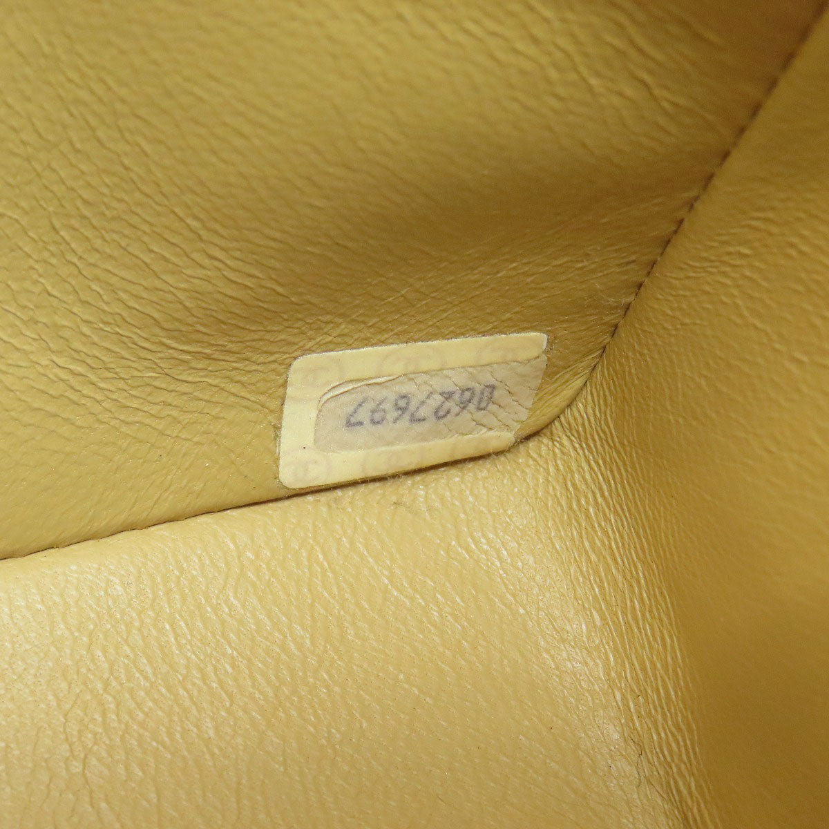 CHANEL ChainShoulder Matelasse GoldHardware Shoulder Bag Lambskin Ladies [Used]