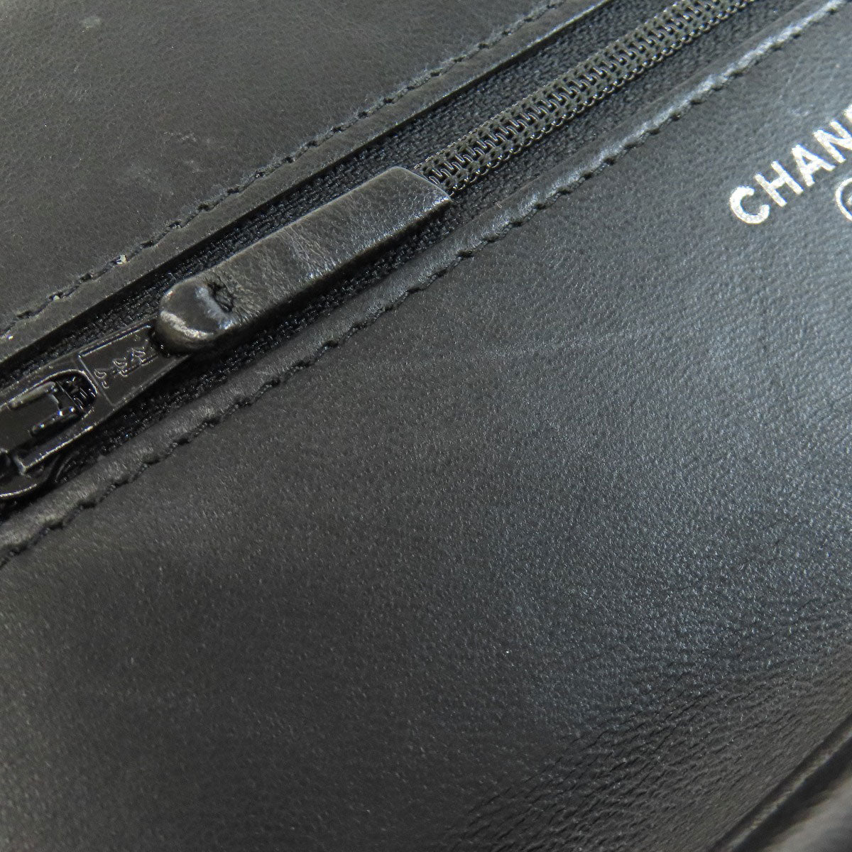 CHANEL Chain Wallet Boy Chanel SilverHardware Long wallet (with coin pocket) Lambskin Ladies [Used]