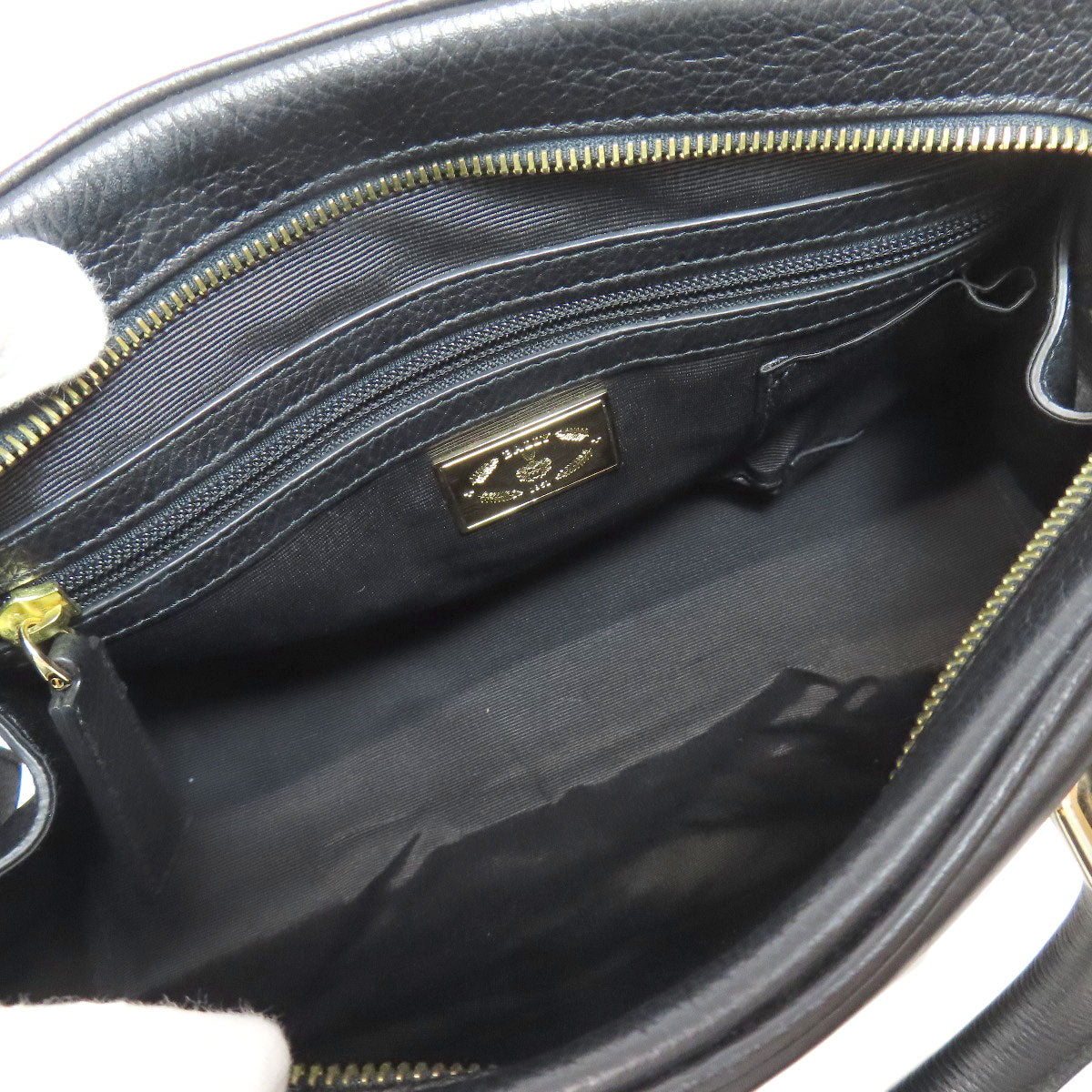 BALLY   Handbag Simple design Leather Ladies