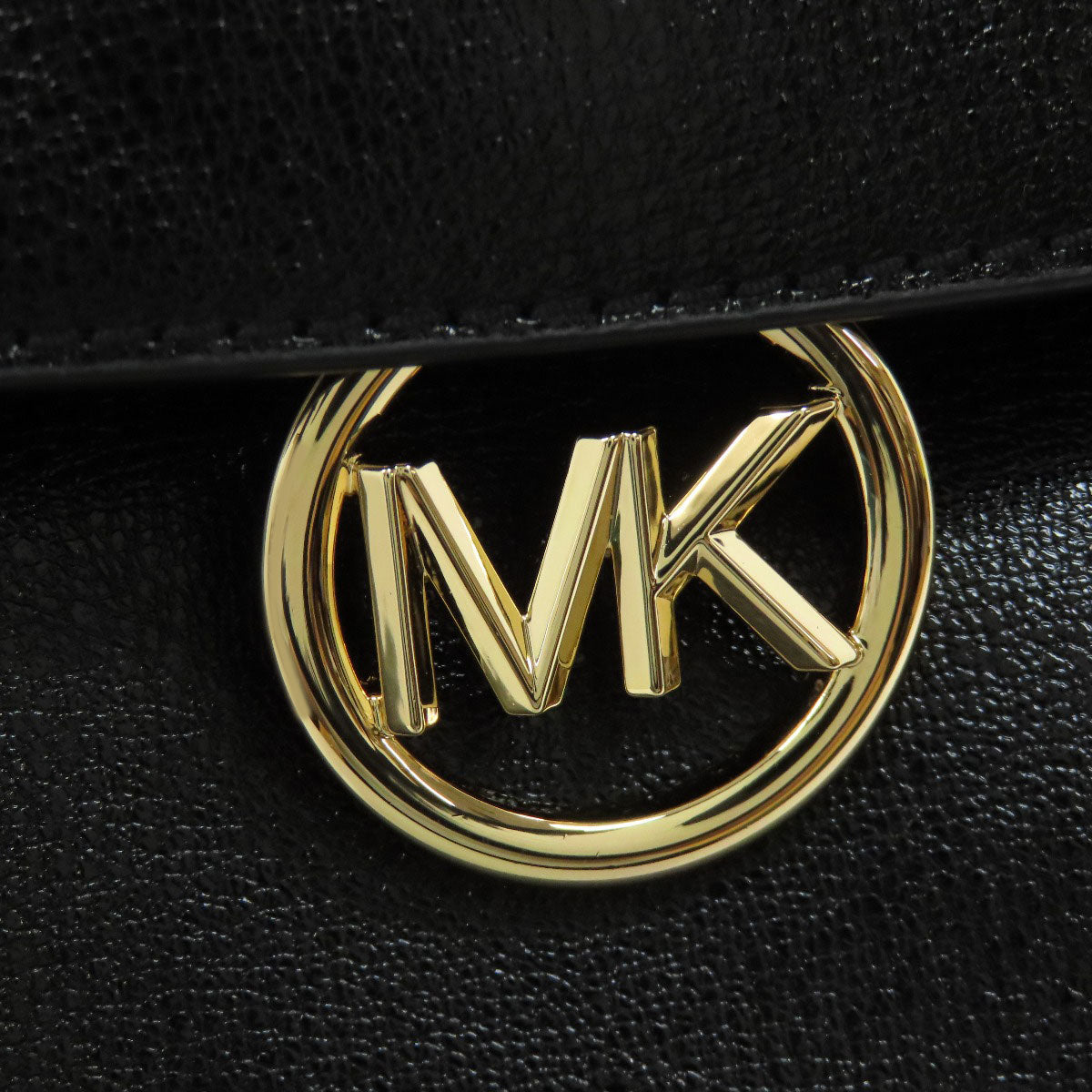 Michael Kors   Backpack Â· Daypack logo Leather Ladies