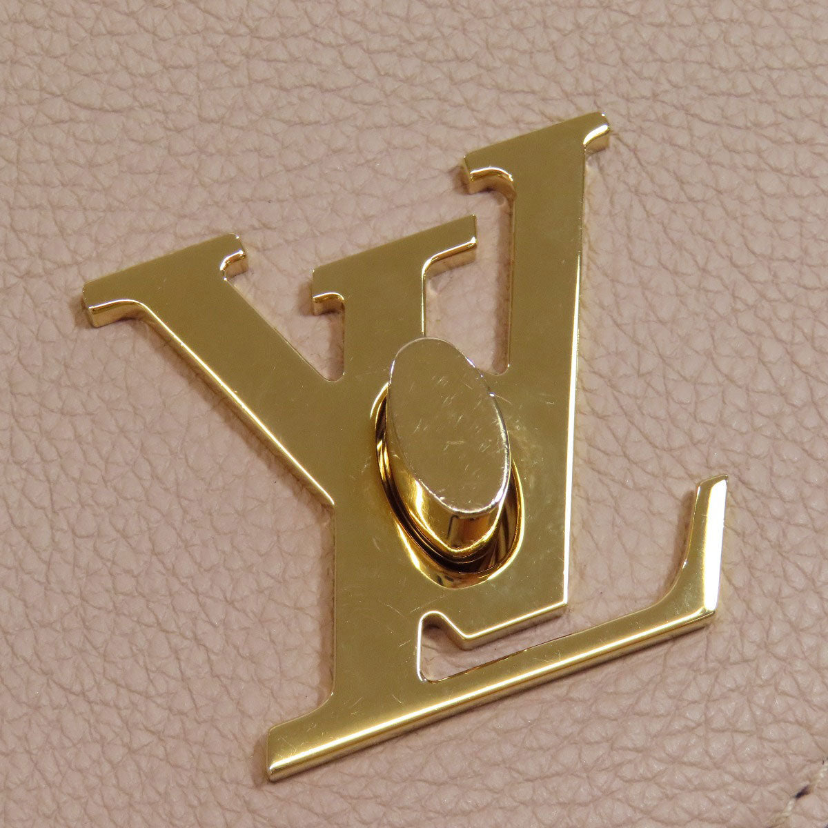 LOUIS VUITTON M56137 My Lock Me Chain Shoulder Bag Grain Calf Leather Ladies [Used]