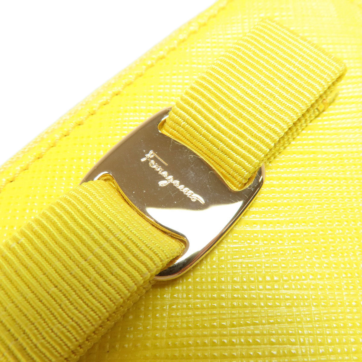 Salvatore Ferragamo Vara ribbon coin purse Leather Ladies [Used]