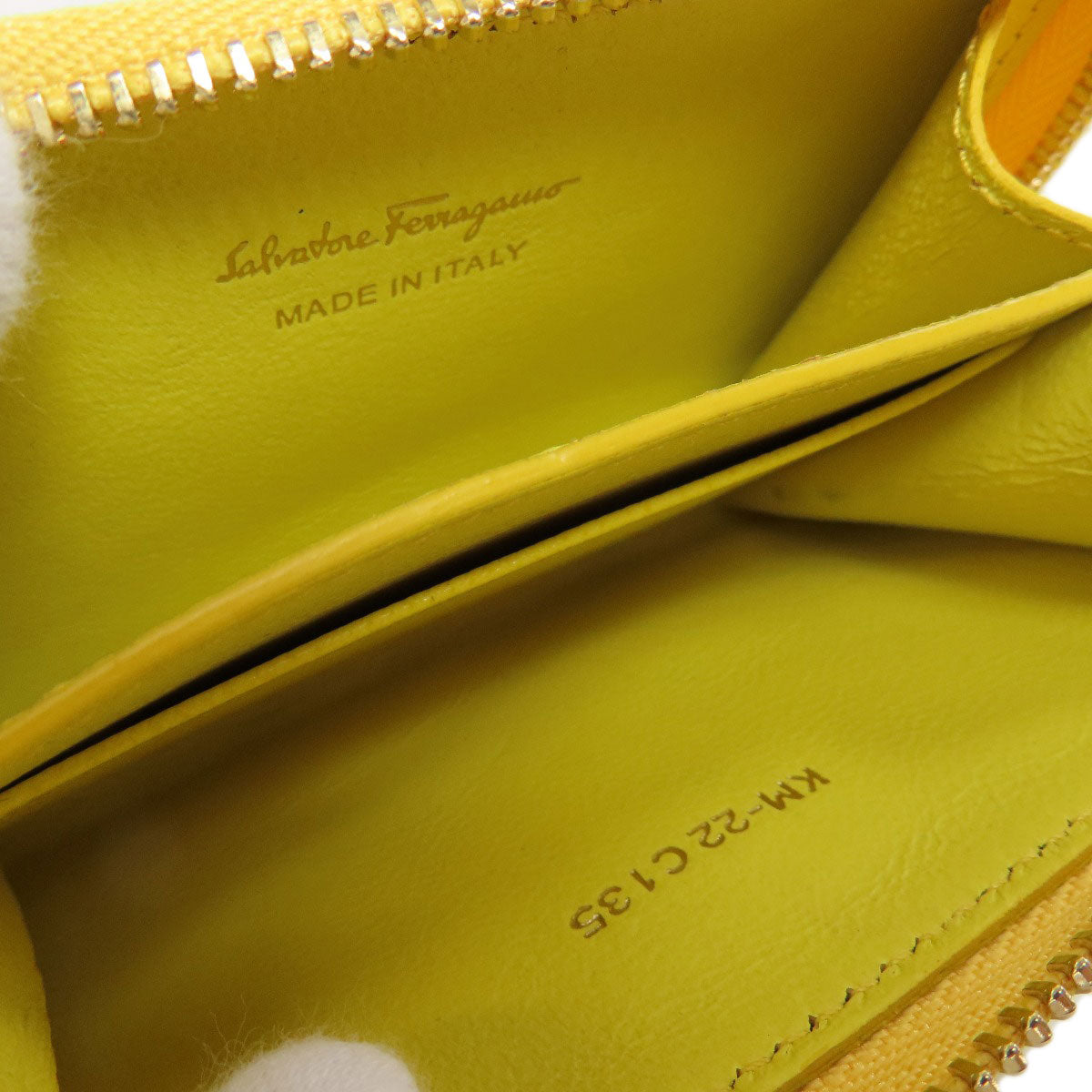 Salvatore Ferragamo Vara ribbon coin purse Leather Ladies [Used]