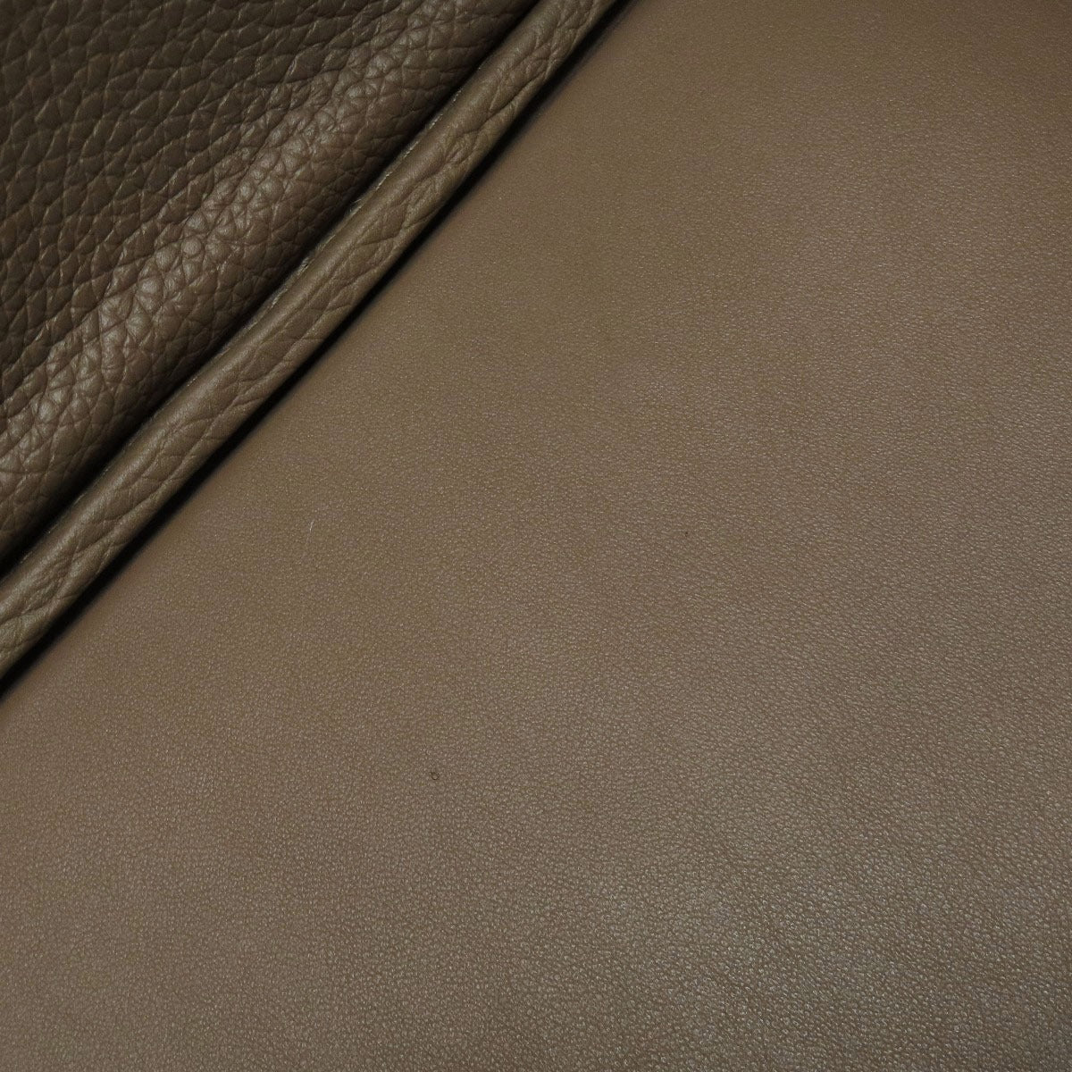 HERMES Lindy 26 SilverHardware Handbag Taurillon Clemence Ladies [Used]