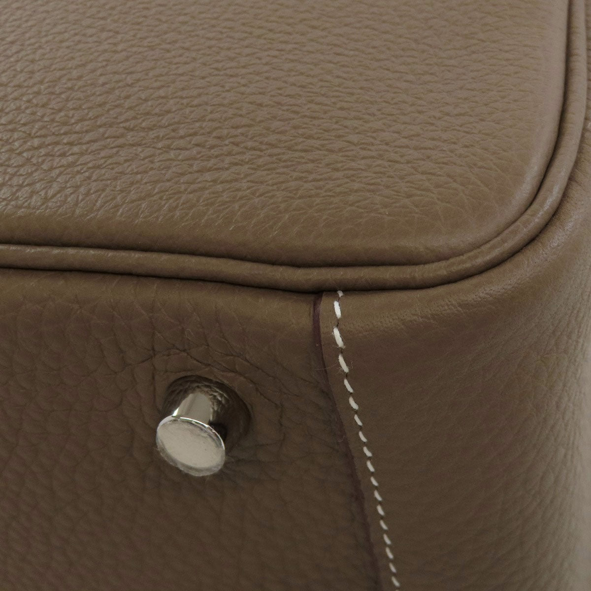 HERMES Lindy 26 SilverHardware Handbag Taurillon Clemence Ladies [Used]
