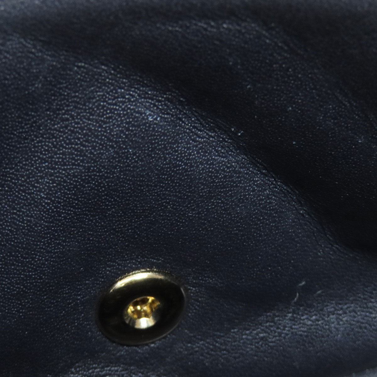 CHANEL ChainShoulder Checkpattern GoldHardware Shoulder Bag Leather Ladies [Used]