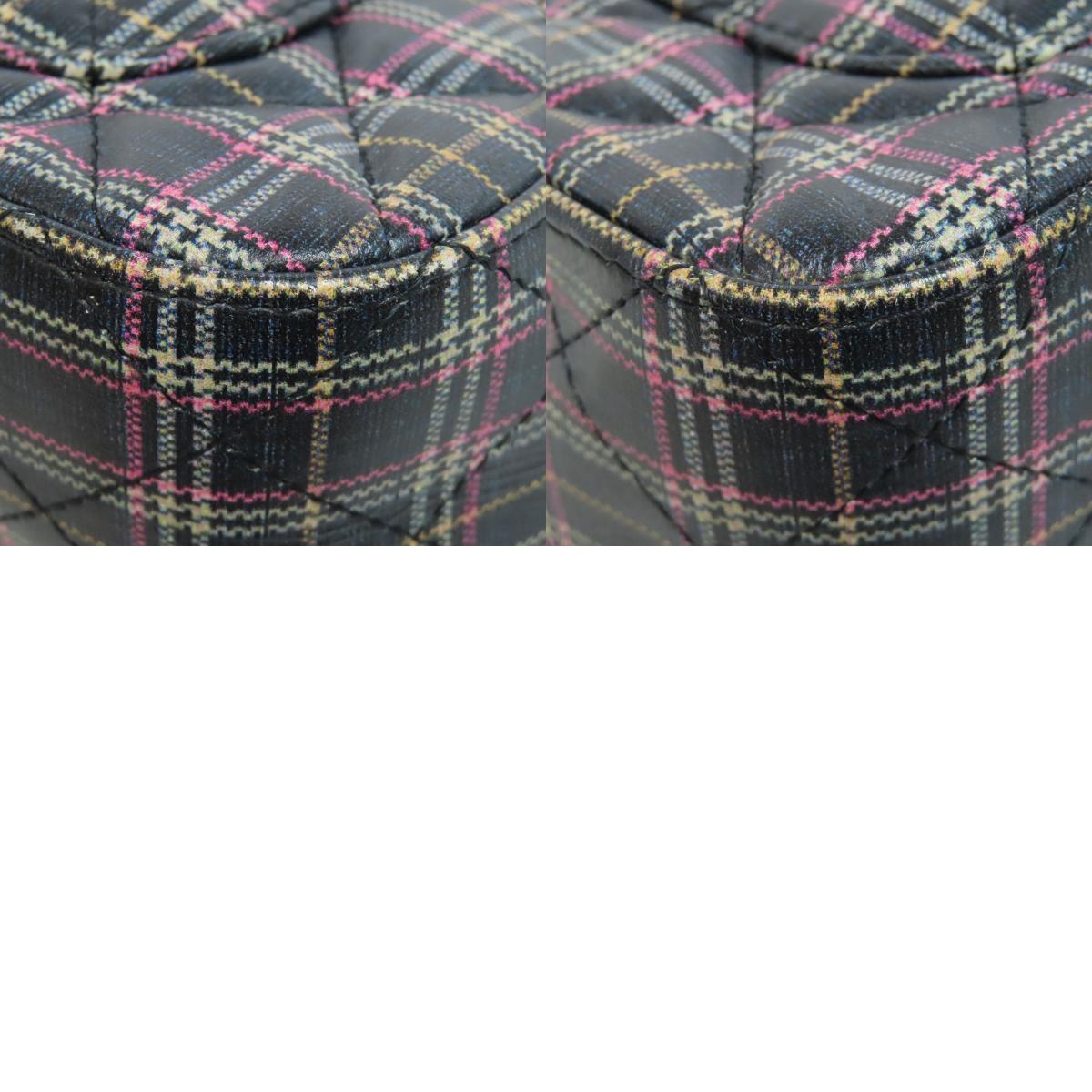 CHANEL ChainShoulder Checkpattern GoldHardware Shoulder Bag Leather Ladies [Used]