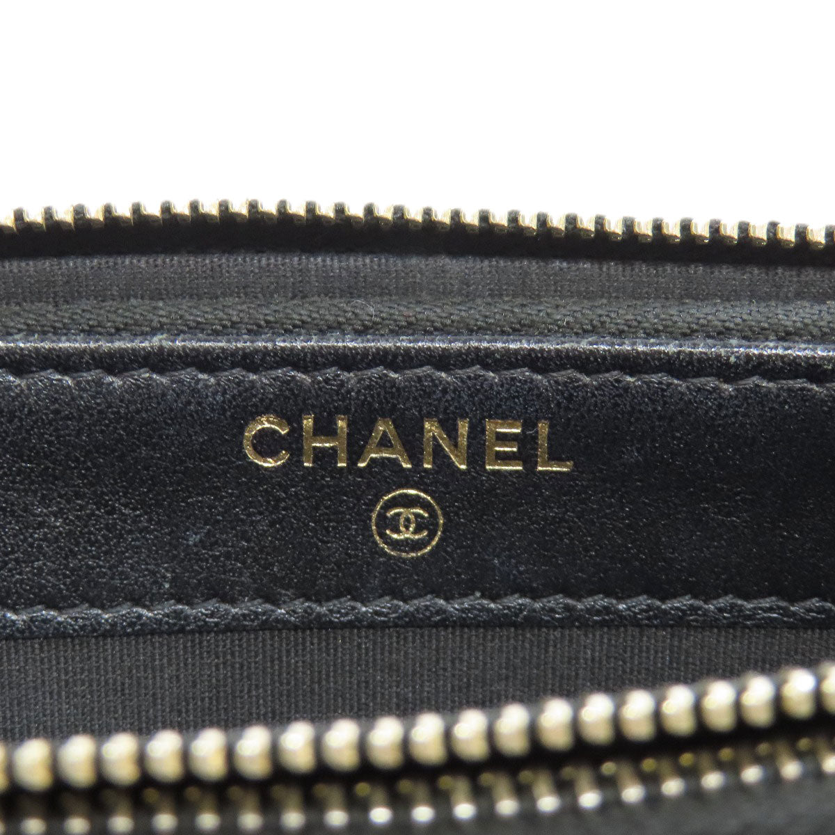 CHANEL   Chain Wallet Boy Chanel GoldHardware Long wallet (with coin pocket)  Grained Calfskin Skin Ladies [Used]