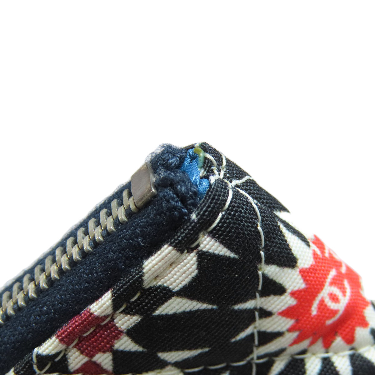 CHANEL Matelasse flower pattern pouch Clutch bag quilting Ladies [Used]