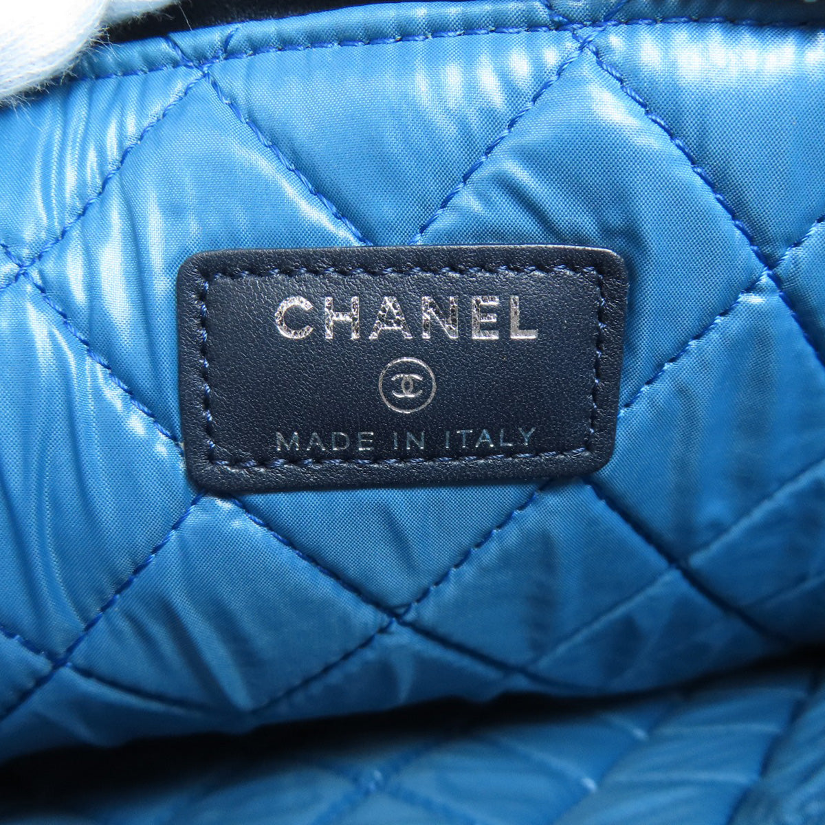 CHANEL Matelasse flower pattern pouch Clutch bag quilting Ladies [Used]