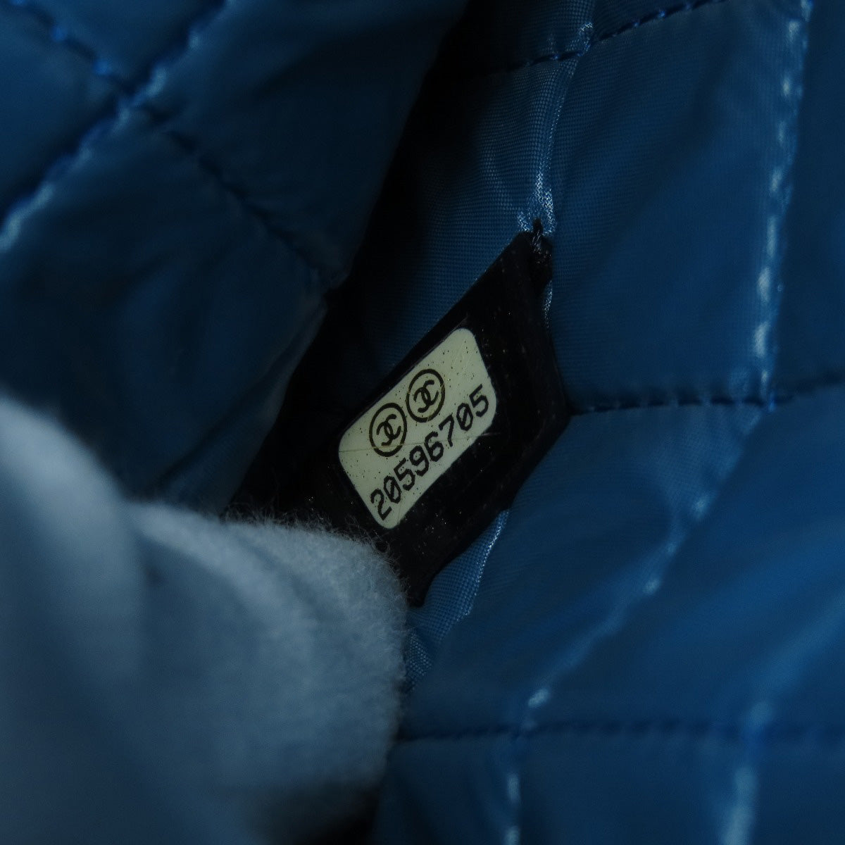 CHANEL Matelasse flower pattern pouch Clutch bag quilting Ladies [Used]