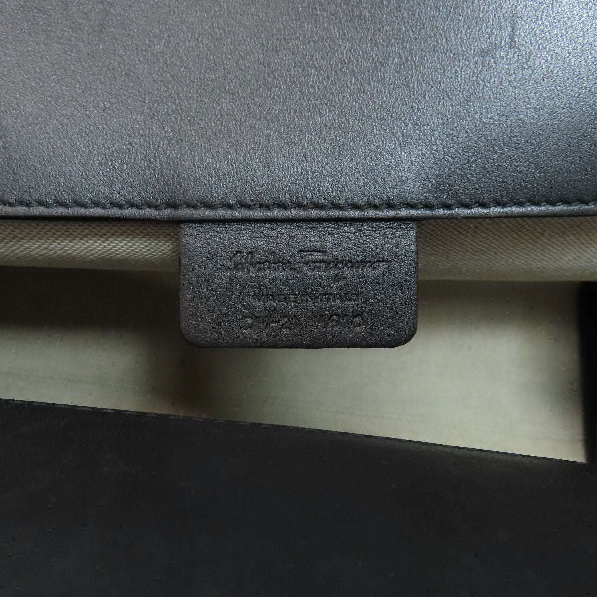 Salvatore Ferragamo Gancini motif Handbag Canvas LeatherLadies [Used]