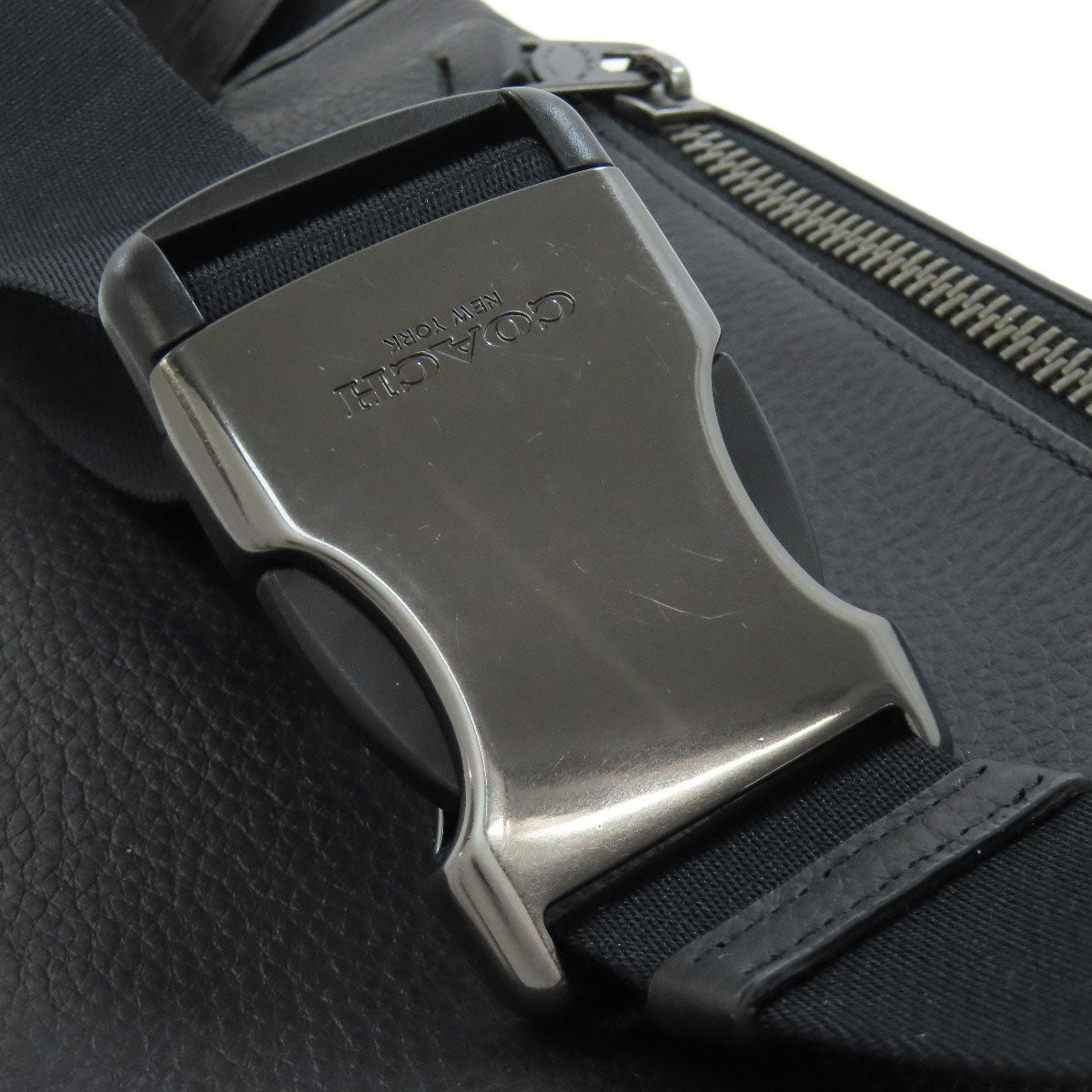 COACH C9364 Signature body bag Canvas Ladies [Used]