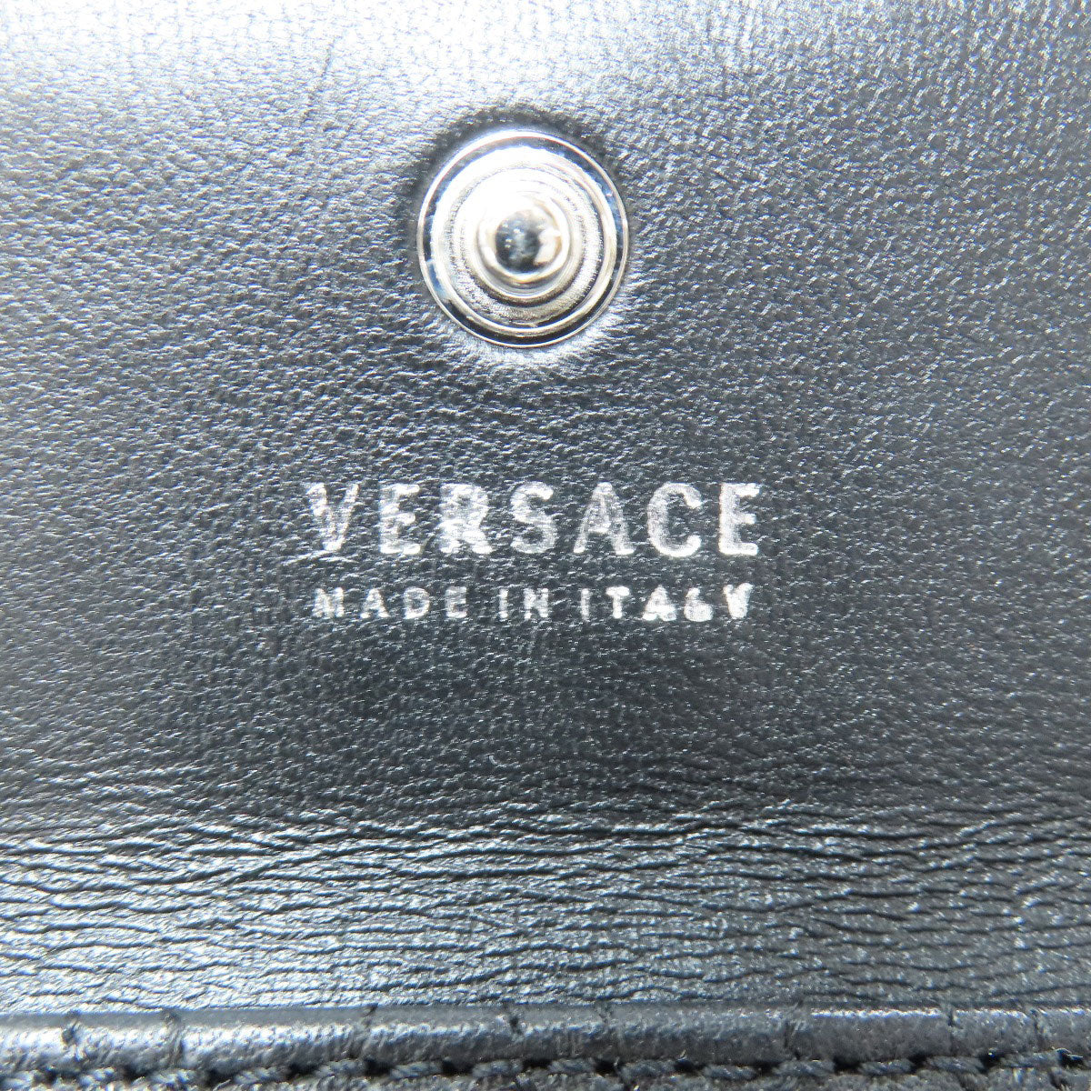 VERSACE With Chain Card Case Leather Ladies [Used]