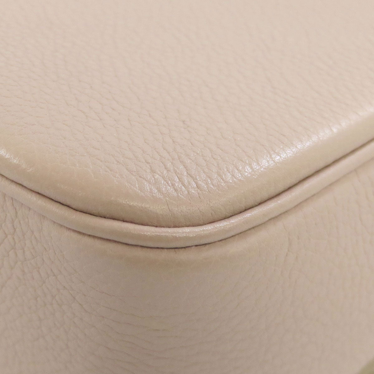 LOUIS VUITTON M58554 Lock Me Tender Shoulder Bag Calf Ladies [Used]