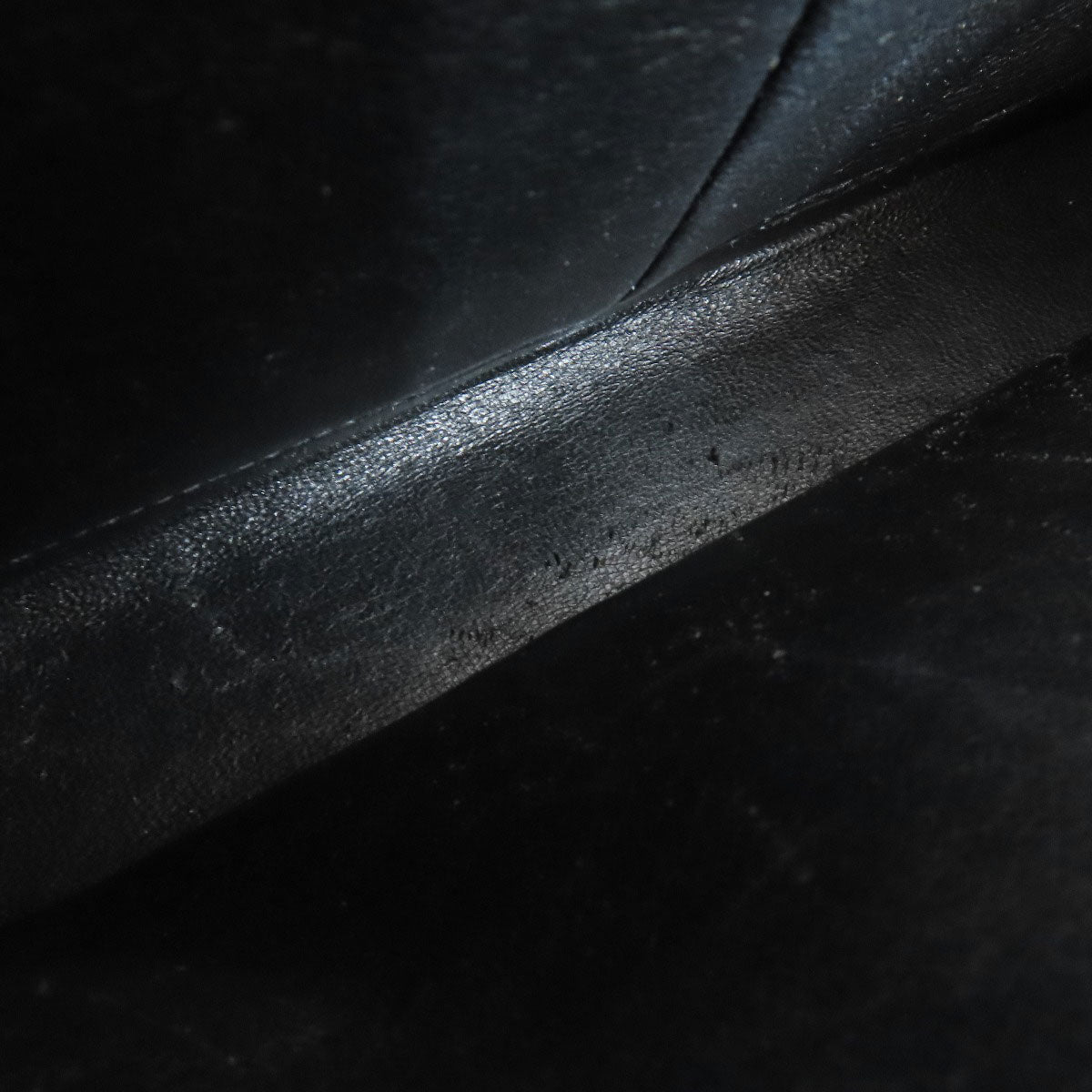 CHANEL ChainShoulder GoldHardware Shoulder Bag Grained Calfskin Skin Ladies [Used]