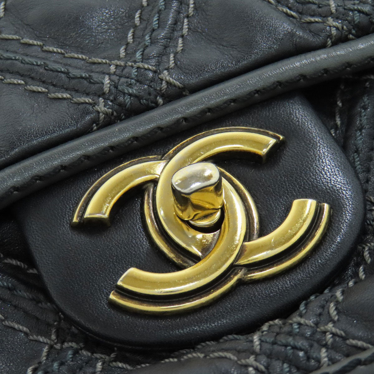 CHANEL   Shoulder Bag ChainShoulder COCO Mark GoldHardware Calf Ladies