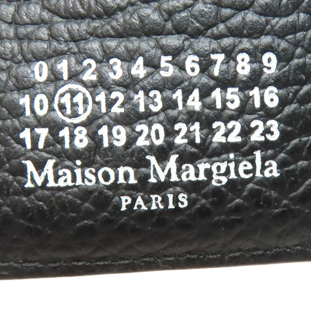 MaisonMargiela   Bifold Wallet with Coin Pocket Simple design Leather Ladies