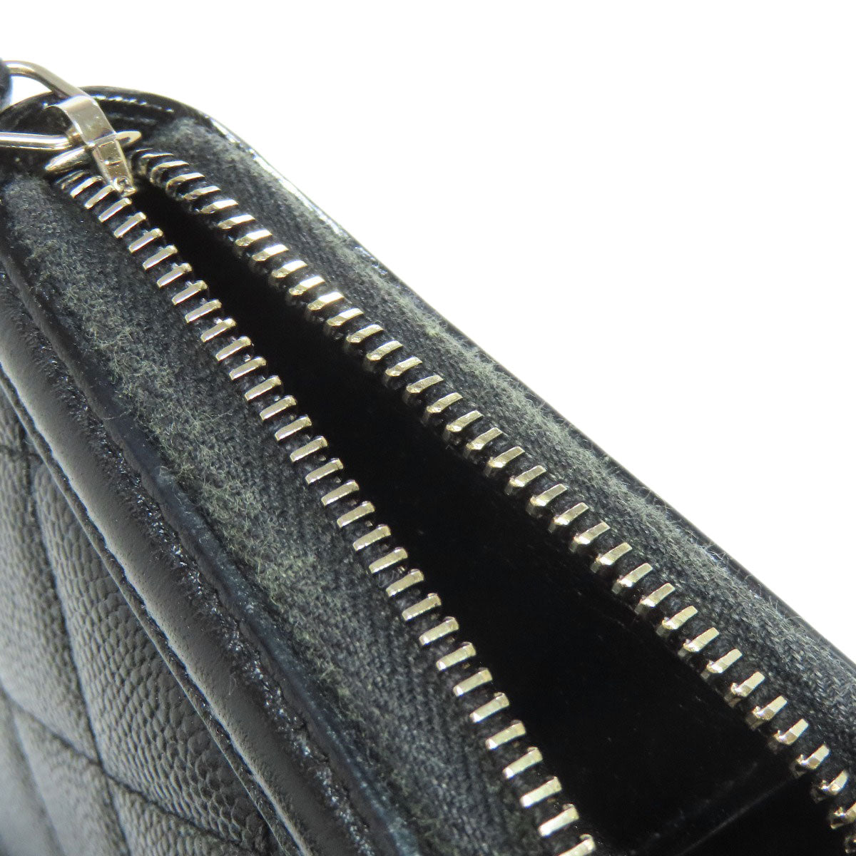 CHANEL Matelasse GoldHardware Long wallet (with coin pocket) Grained Calfskin Skin Ladies [Used]