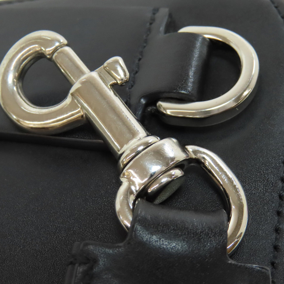 VALENTINO logo Shoulder Bag Leather Ladies [Used]