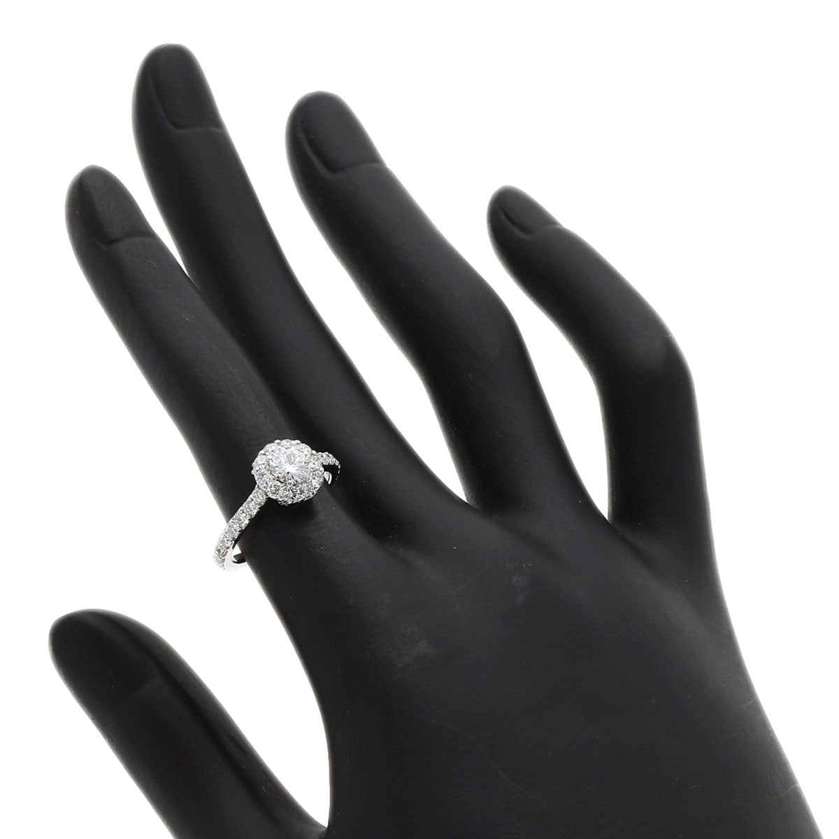 GRAFF Icon Round Diamond Engagement Ring VVS2 Ring K18 White Gold Ladies [Used]