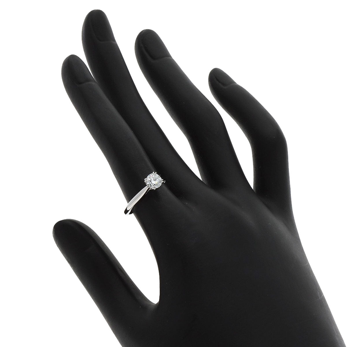 HARRY WINSTON Solitaire Round Face 1P Diamond Ring Platinum PT950 Ladies [Used]