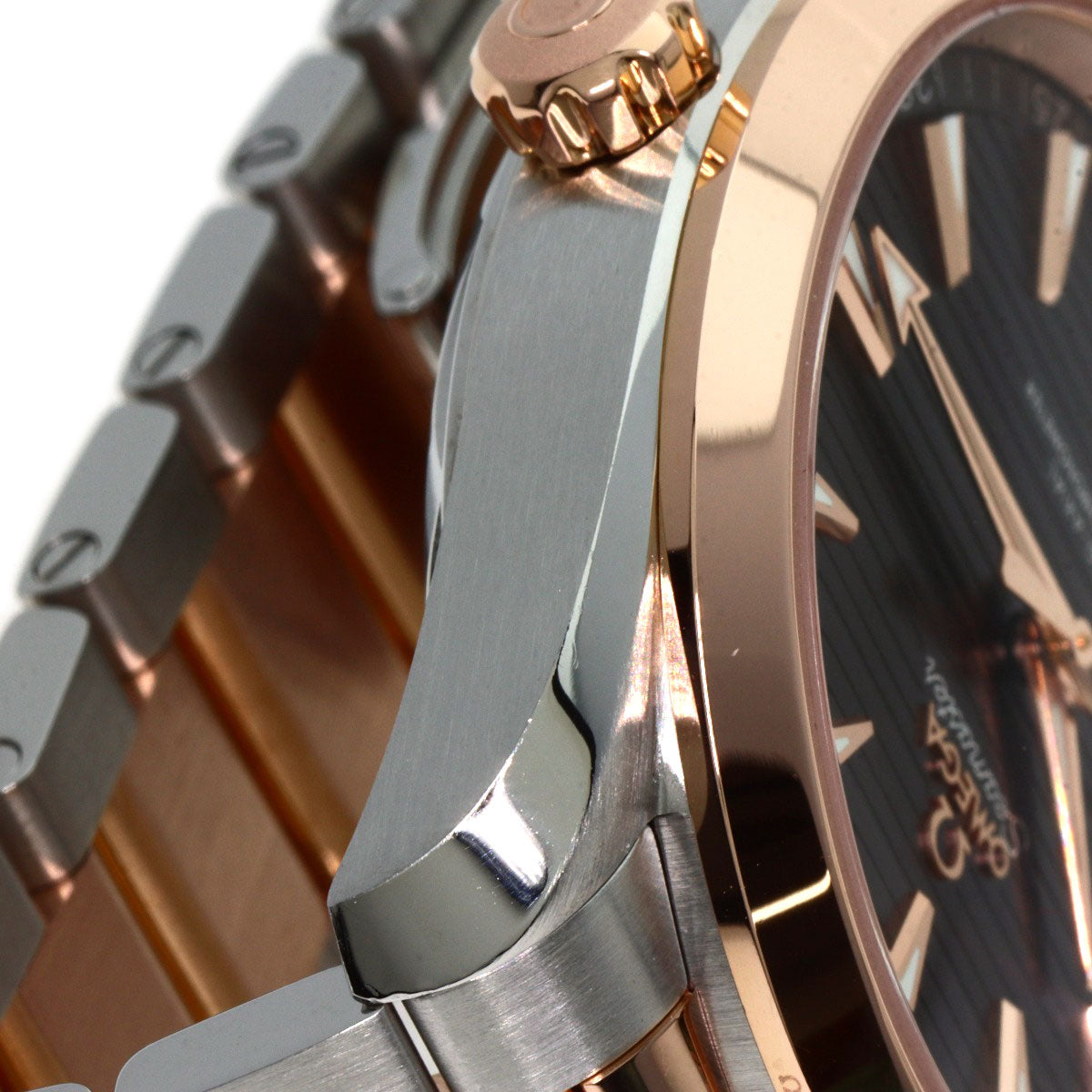 OMEGA Seamaster Aqua Terra 1.6" Master Chronometer Watches 220.20.41.21.06.001 Stainless Steel/SSxK18PG mens