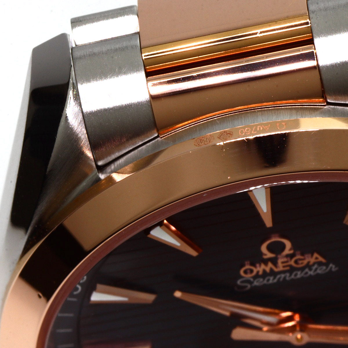 OMEGA Seamaster Aqua Terra 1.6" Master Chronometer Watches 220.20.41.21.06.001 Stainless Steel/SSxK18PG mens