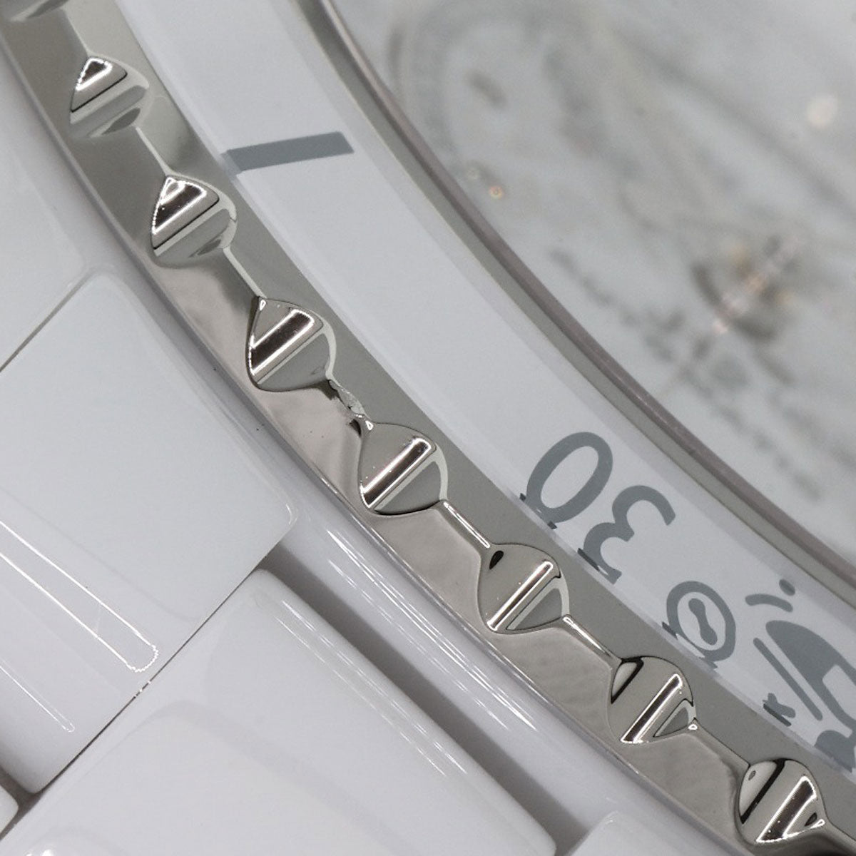 CHANEL J12 1.5" Limited to 2020 pieces worldwide Watches H6476 Ceramic/Ceramic mens