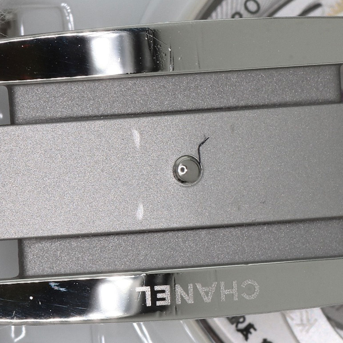 CHANEL J12 1.5" Limited to 2020 pieces worldwide Watches H6476 Ceramic/Ceramic mens