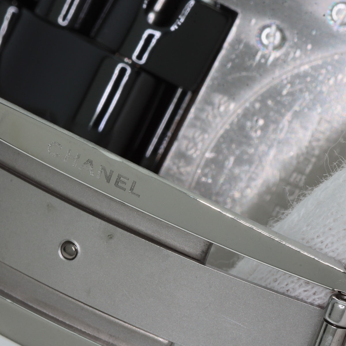 CHANEL J12 Untitled 1.5" Limited to 1200 pieces worldwide Watches H5581 Ceramic/Ceramic mens