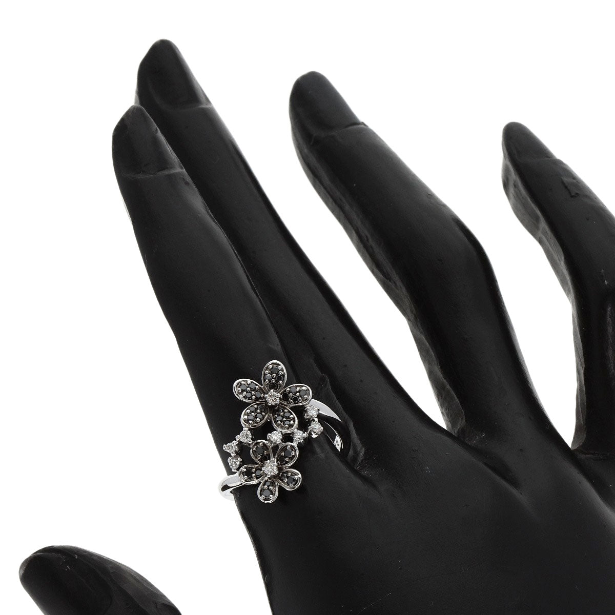 Ponte Vecchio Flower Diamond Black Diamond Ring K18 White Gold Ladies [Used]