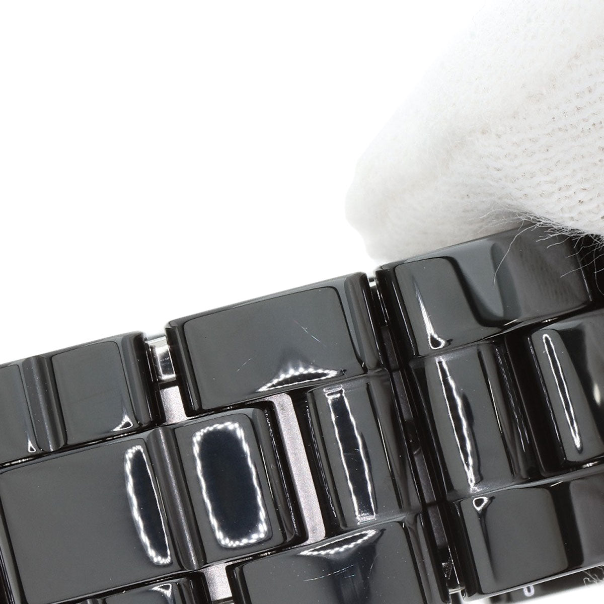 CHANEL J12 1.3" Center Diamond Watches H2122 Ceramic/Ceramic Ladies