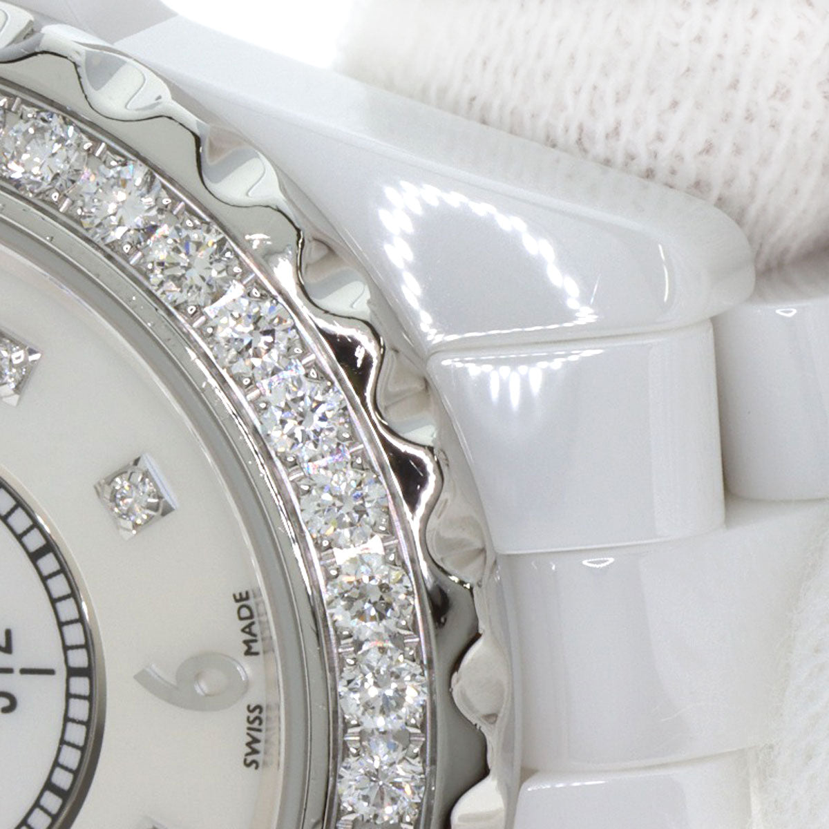 CHANEL J12 1.1" 8P Bezel Diamond Watches H2572 Ceramic/Ceramic Ladies