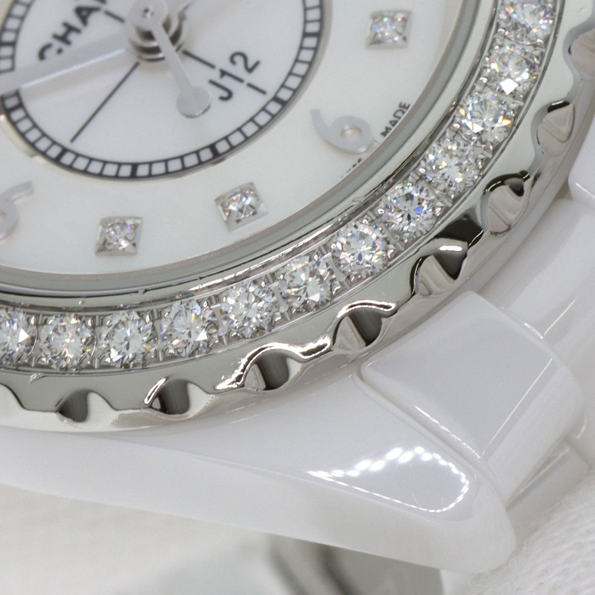 CHANEL J12 1.1" 8P Bezel Diamond Watches H2572 Ceramic/Ceramic Ladies