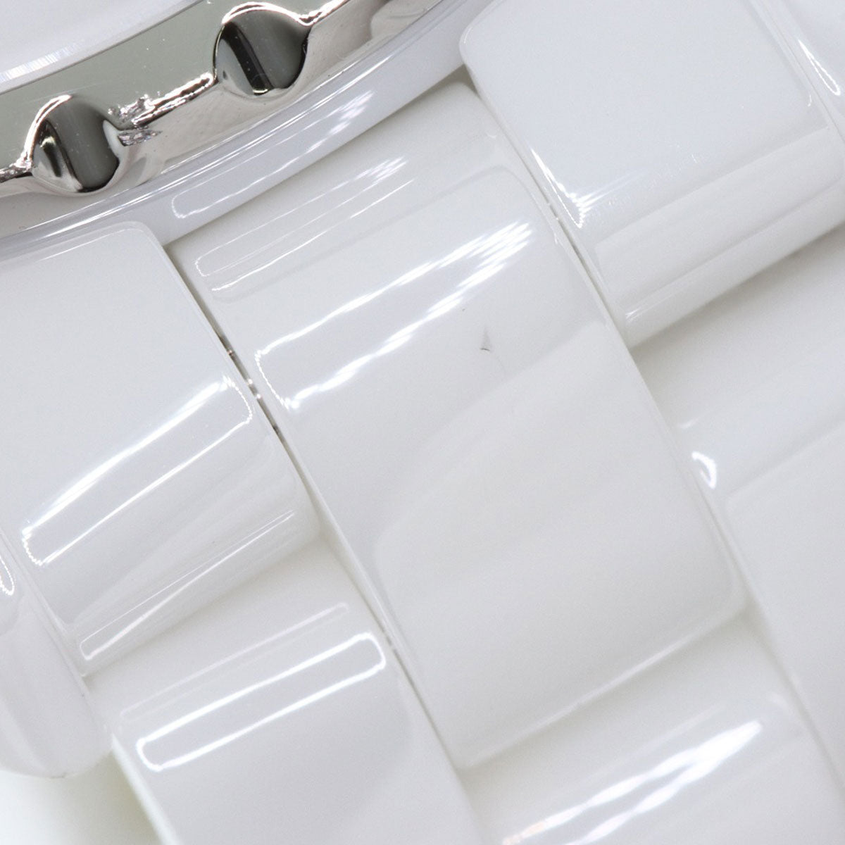 CHANEL J12 1.3 "White Ceramic Watches H0968 Ceramic/Ceramic Ladies