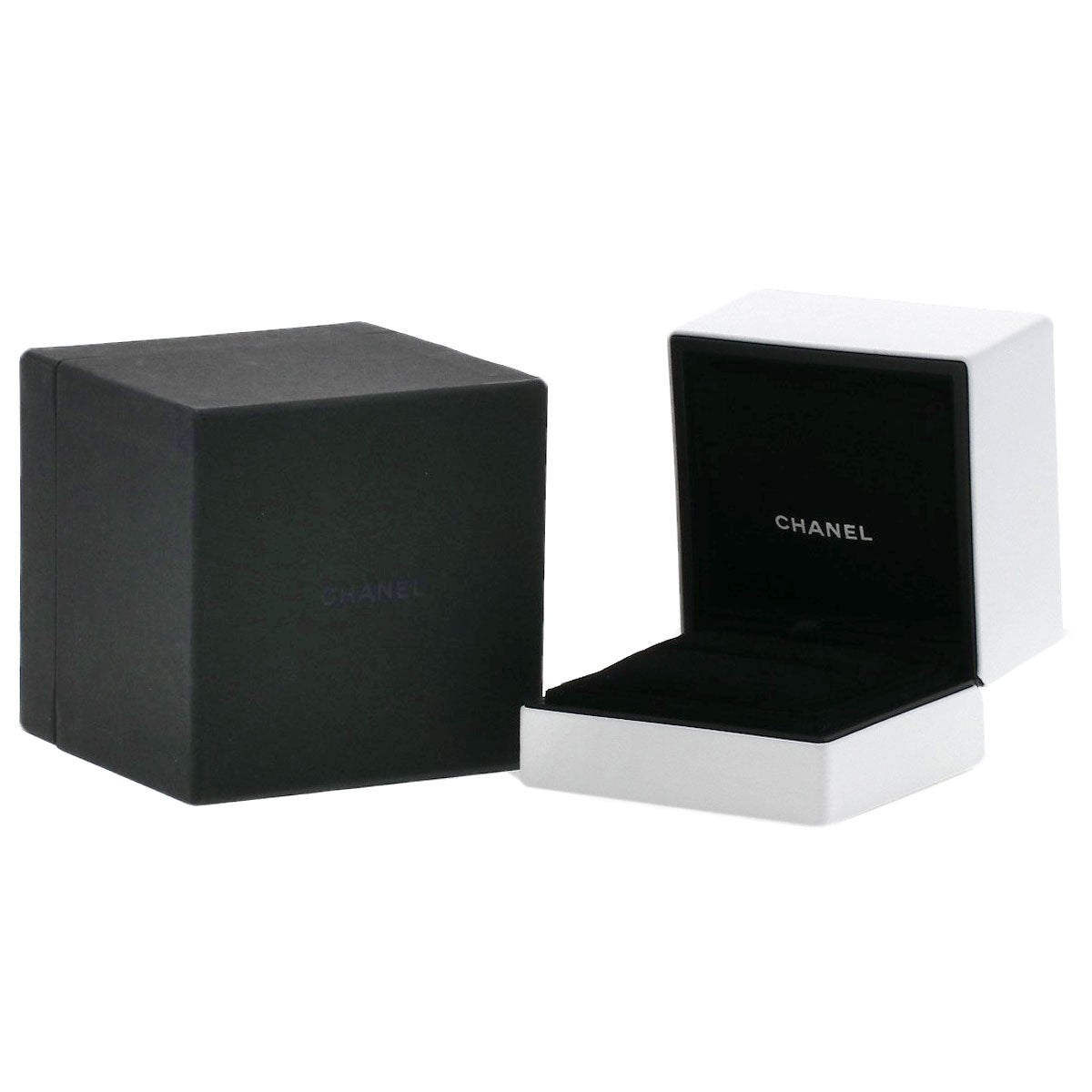 CHANEL Camellia Collection Diamond Ring K18 White Gold Ladies [Used]