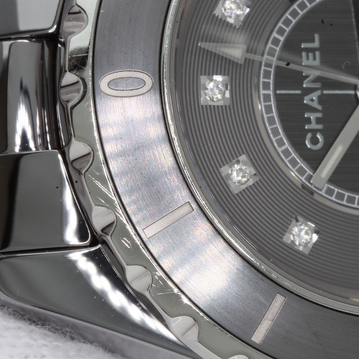CHANEL J12 1.3" Chromatic 1.3" 12P Diamond Watches H3241 titaniumCeramic/titaniumCeramic Ladies