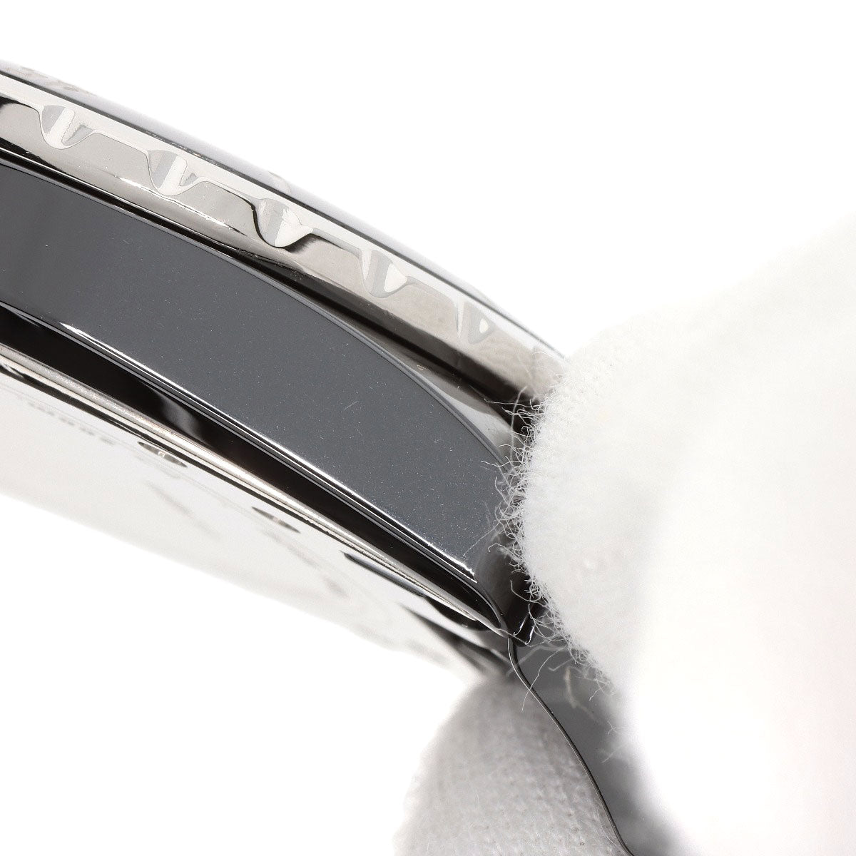 CHANEL J12 1.5" Black Ceramic Watches H0685 Ceramic/Ceramic mens