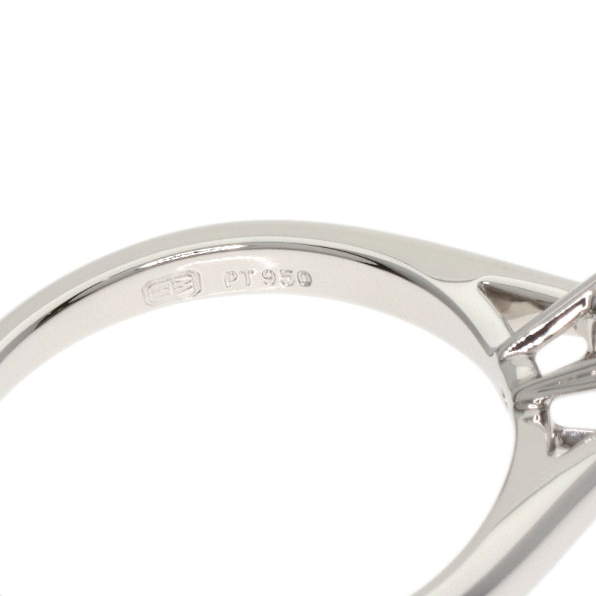 HARRY WINSTON Solitaire Diamond Ring Platinum PT950 Ladies [Used]