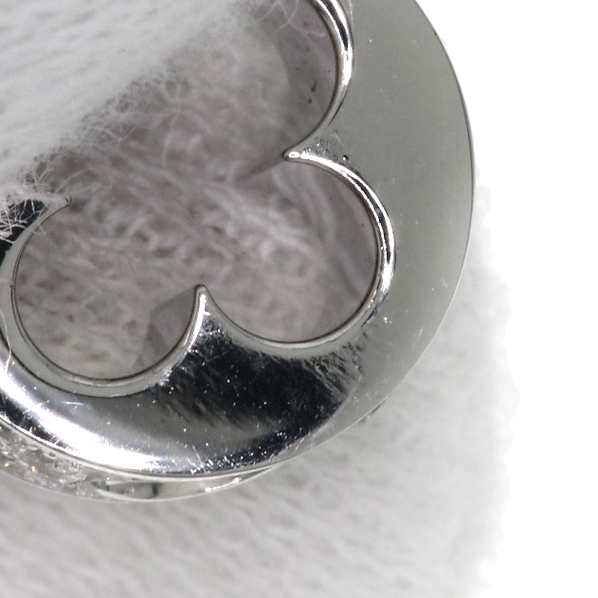 LOUIS VUITTON Pandantif Empreinte Diamond Pendant top K18 White Gold Ladies [Used]