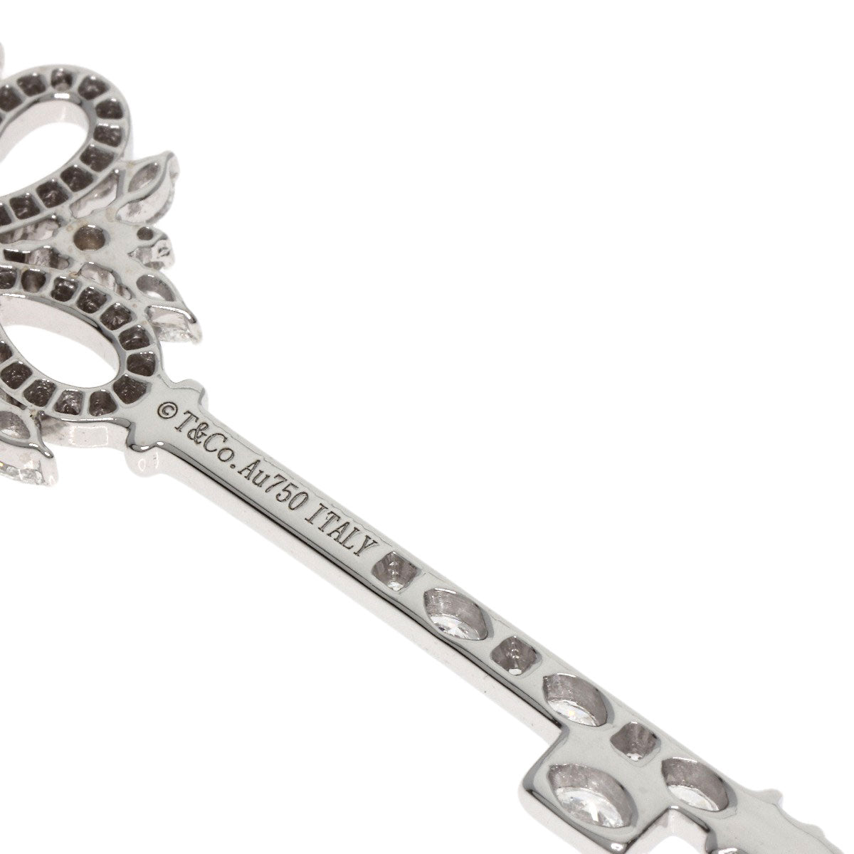 TIFFANY&Co. Victoria Key Diamond Pendant top K18 White Gold Ladies [Used]