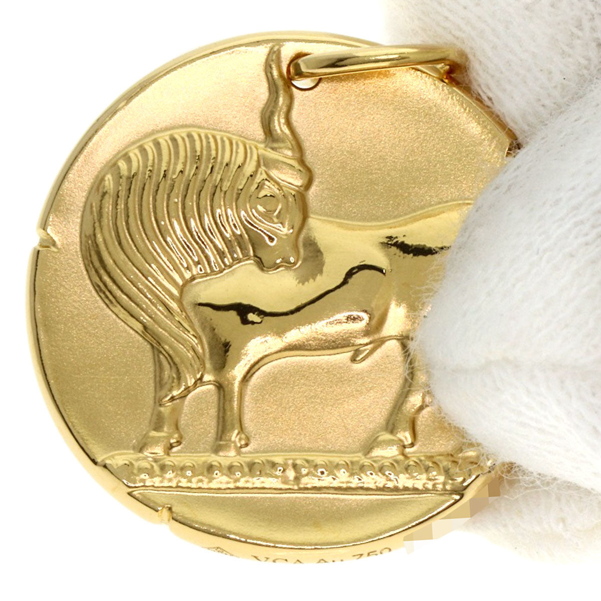Van Cleef & Arpels Zodiac Medal Tauri Taurus Pendant top K18 Yellow Gold Ladies [Used]
