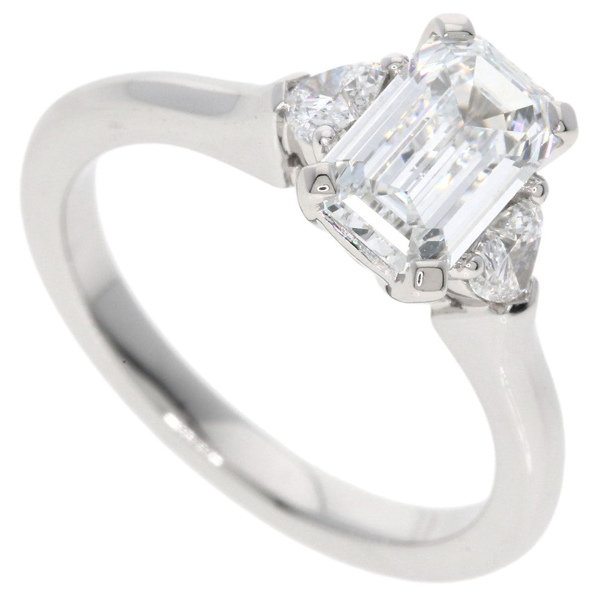 GRAFF Promise Emerald Cut Diamond D-VS2 Ring Platinum PT950 Ladies [Used]