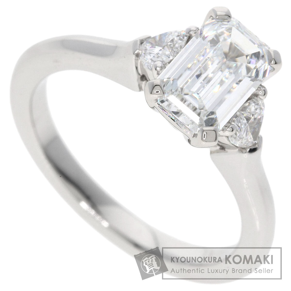 GRAFF Promise Emerald Cut Diamond D-VS2 Ring Platinum PT950 Ladies [Used]