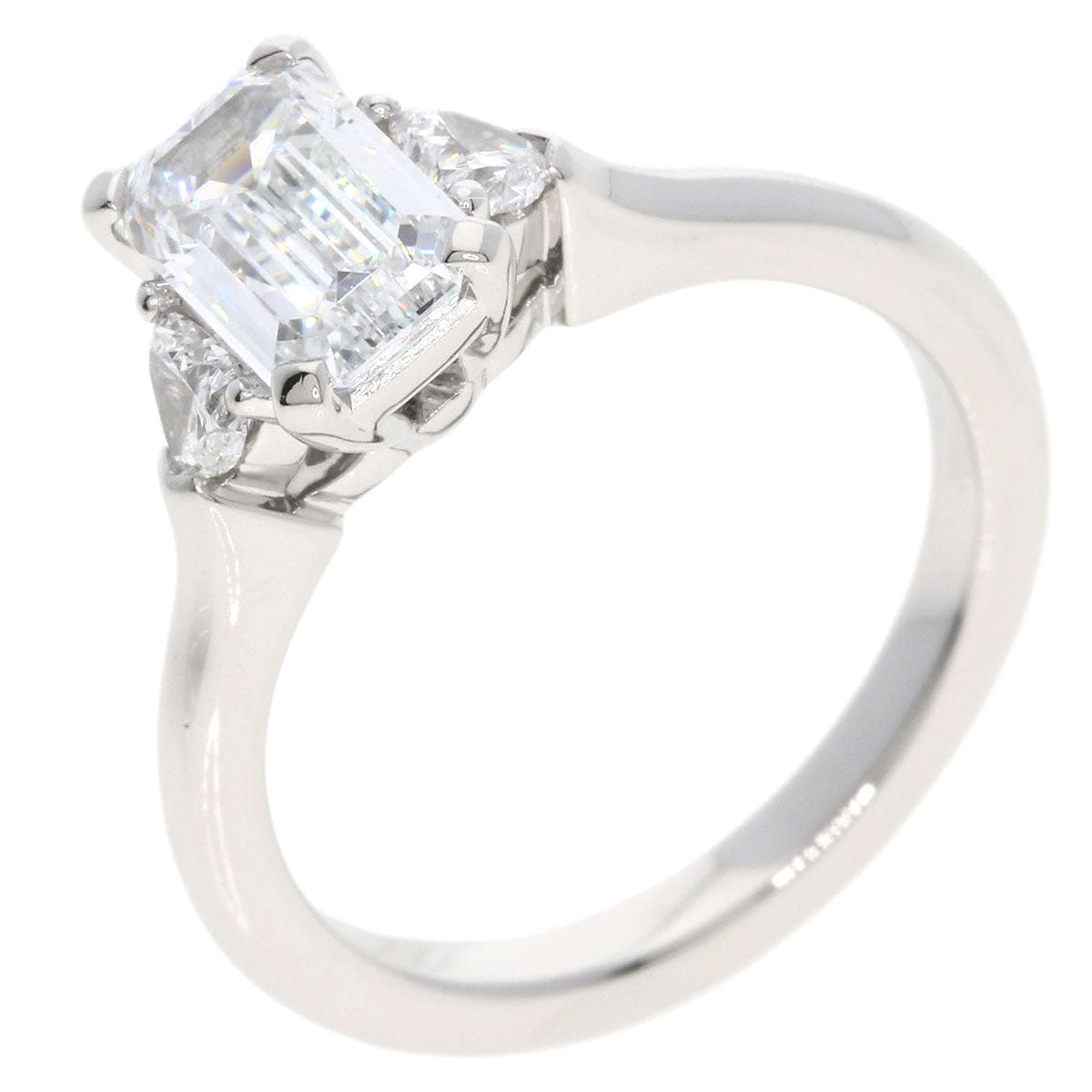 GRAFF Promise Emerald Cut Diamond D-VS2 Ring Platinum PT950 Ladies [Used]